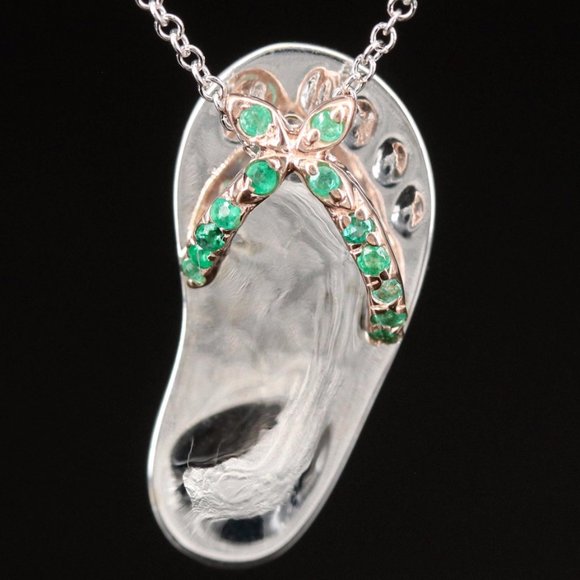 EFFY Emerald Large Flip Flops Necklace / 14KGold